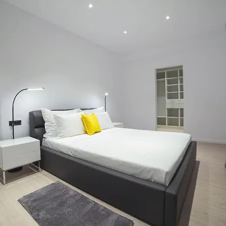 Uparthotel Aparthotel *