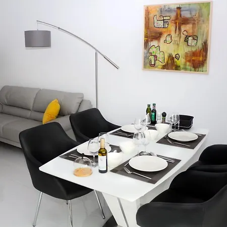Uparthotel Aparthotel *