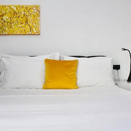 Aparthotel Uparthotel *