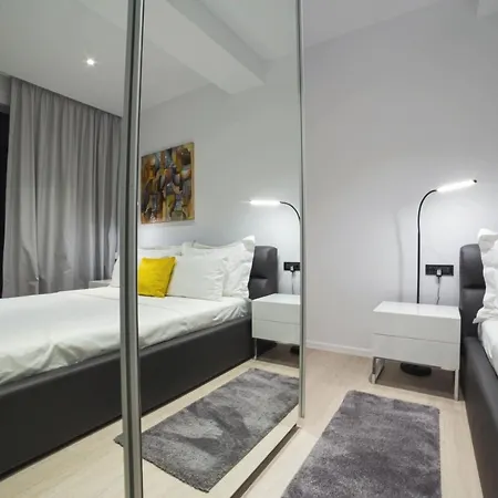 Uparthotel